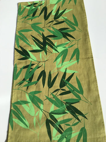 Moss green linen with mixed green print: 42cm x 176cm